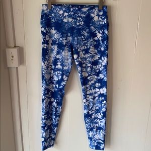 NWOT lululemon wunder under